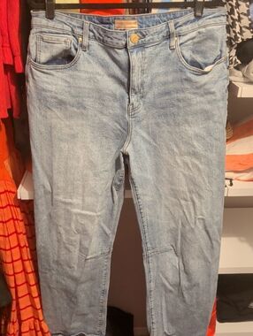 Kut from the Kloth Light Wash Straight-Leg Jeans
